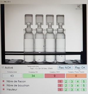 système vision de contrôles qualité par caméra ( secteur pharmaceutique ) développée par Mecaconcept en Auvergne Rhône-Alpes